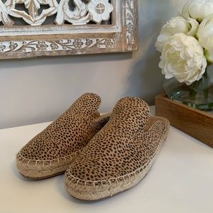 NWOT A New Day Animal Print Espadrille Slide